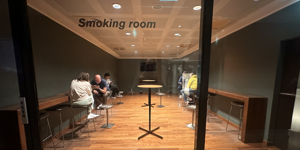 Smoking Room della Sala Montale Aeroporto Malpensa